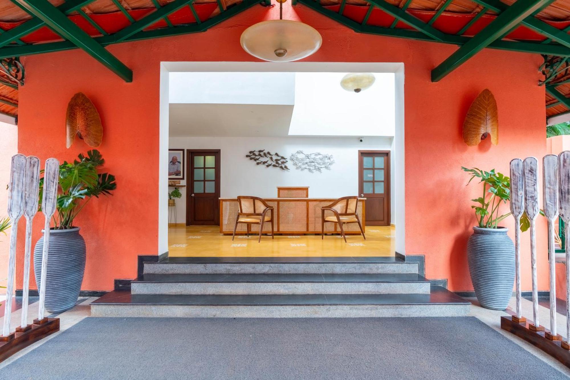 Mandrem Beach Resort, A Member Of Radisson Individuals Retreat Екстериор снимка
