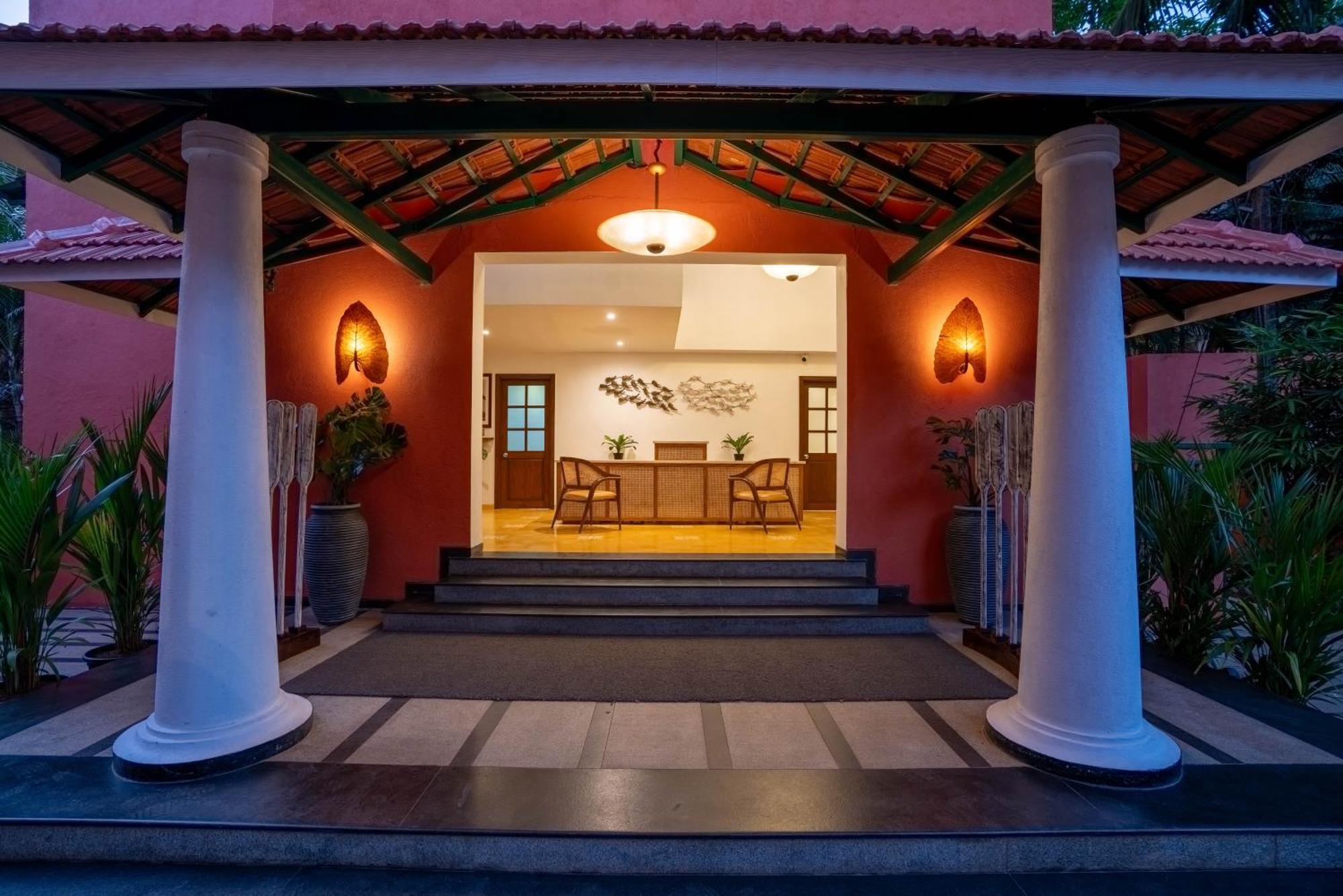 Mandrem Beach Resort, A Member Of Radisson Individuals Retreat Екстериор снимка