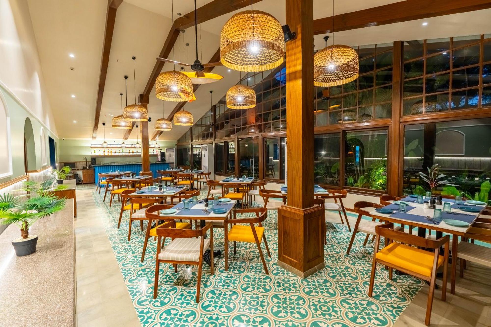 Mandrem Beach Resort, A Member Of Radisson Individuals Retreat Екстериор снимка