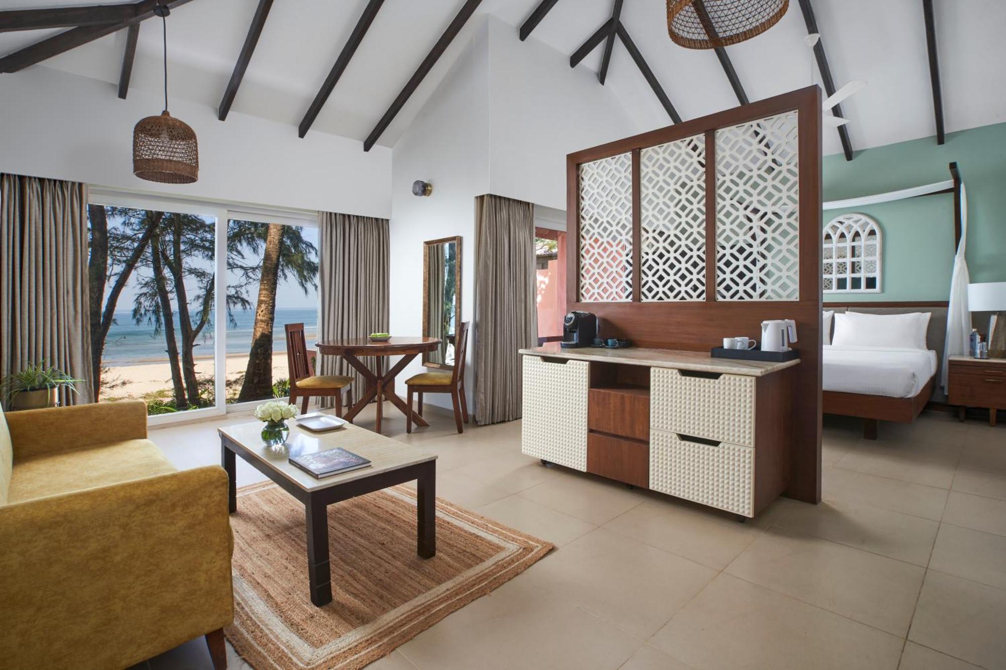 Mandrem Beach Resort, A Member Of Radisson Individuals Retreat Екстериор снимка